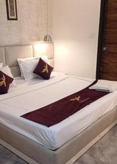 Kalkaji Hotel | Hotel Prithvi By Admire Stays