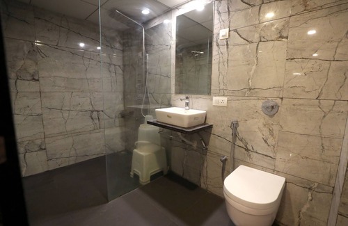 Surat Hotel | Hotel Privya Rooms and banquet Surat