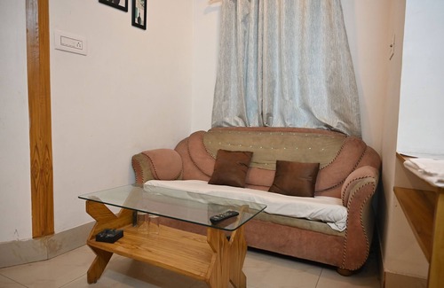 Asansol Hotel | Hotel Priyanka International