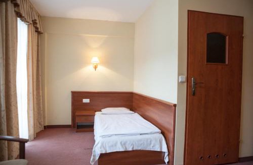 Beczkow Hotel | Hotel Przedwiośnie