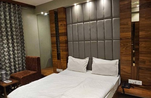Ambaji Hotel | Hotel Pushpa Inn