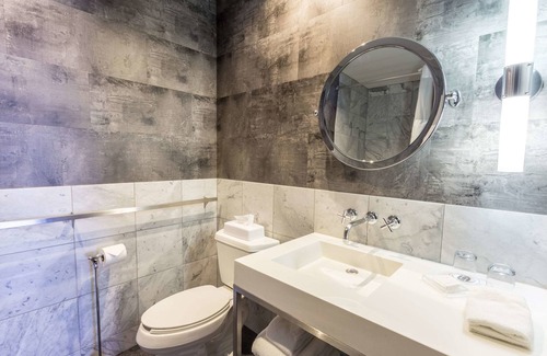 Saint Louis Hotel | Hotel Quartier, an Ascend Collection Hotel