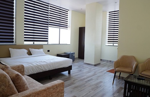 Yavatmal Hotel | Hotel Radhe Inn