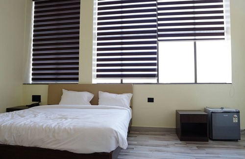 Yavatmal Hotel | Hotel Radhe Inn