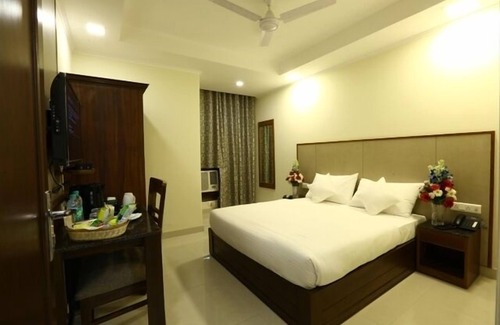 Ghaziabad Hotel | Hotel Rainbow
