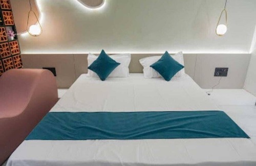 Amreli Hotel | HOTEL RAJ PALACE