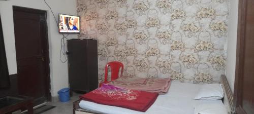 Marhi Hotel | Hotel Raj Palace