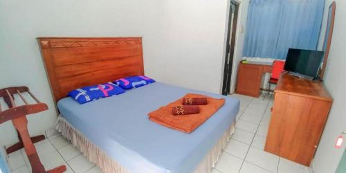 Cirebon Hotel | Hotel Rajawali Mitra RedDoorz