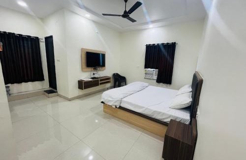 Khattalwada Hotel | Hotel Rajdeep