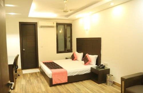 Bhiwadi Hotel | HOTEL RAJMAHAL INN