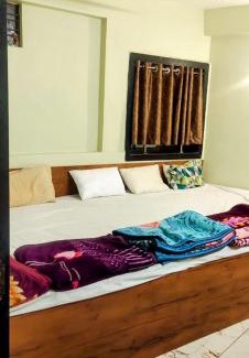 Maheshwar Hotel | Hotel Ratnam Palace Maheshwar