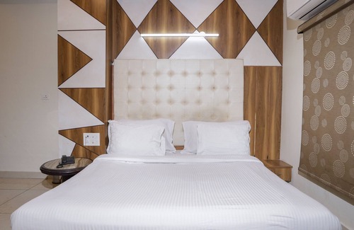 Hisar Hotel | Hotel Razia Inn