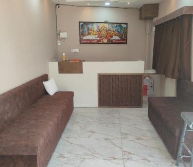 Rau Hotel | HoTEL RED BA SUHAG