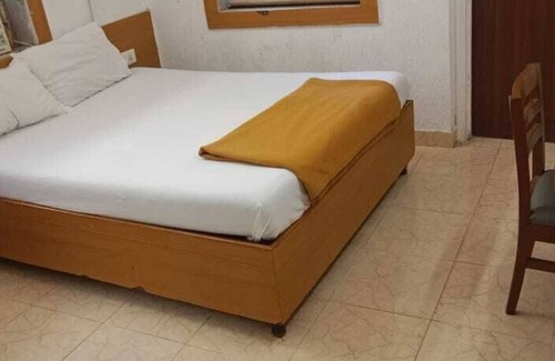 Khar Hotel | Hotel Red Palm