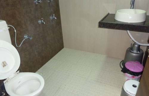 Girgaon Hotel | Hotel Regal Palace