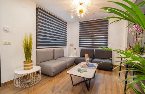 Cogollos de Guadix Hotel | Hotel Reina Aixa