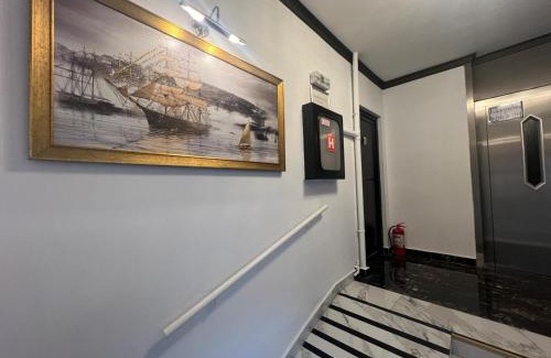 Gara de Nord Hotel | Hotel Reina