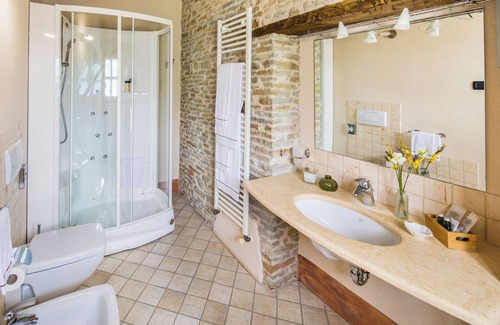 Borgomale Hotel | Hotel Relais Montemarino
