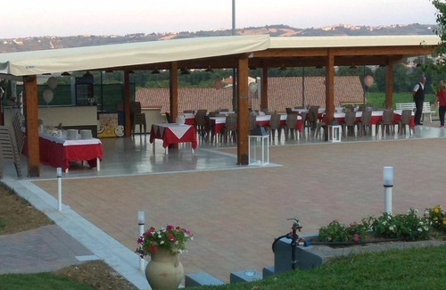 Mozzagrogna Apartment | Hotel Residence Eden