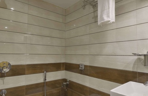 Prabhadevi Hotel | Hotel Residency Park