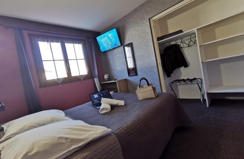 Les Ancizes-Comps Hotel | Hotel Restaurant La Vieille Ferme