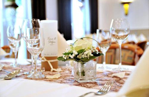 Garrel Hotel | Hotel Restaurant Bürgerklause Tapken