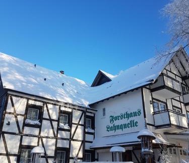 Bernshausen Hotel | Hotel - Restaurant - Café Forsthaus Lahnquelle