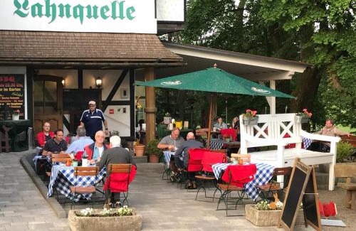 Bernshausen Hotel | Hotel - Restaurant - Café Forsthaus Lahnquelle