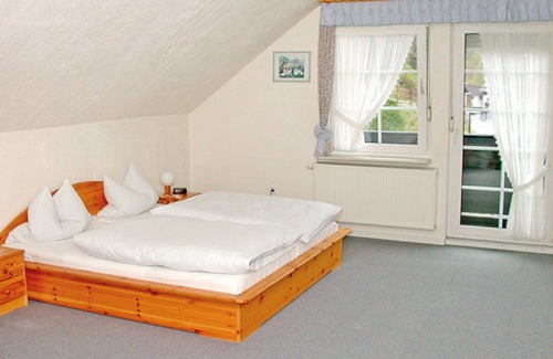 Zueschen Hotel | Hotel Restaurant Zum Dorfkrug