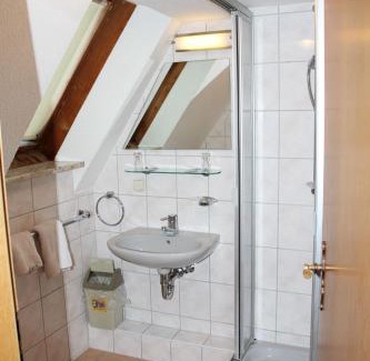 Bad Zwesten Hotel | Hotel- Restaurant Zum Kleinen König