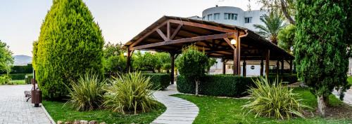 Olula Del Rio Hotel | Hotel-Restaurante Jardines La Tejera