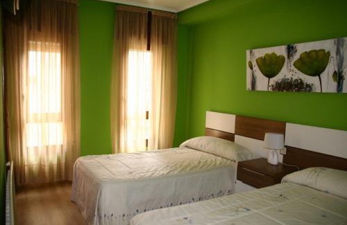 Anguiano Hotel | Hotel Restaurante Valdevenados