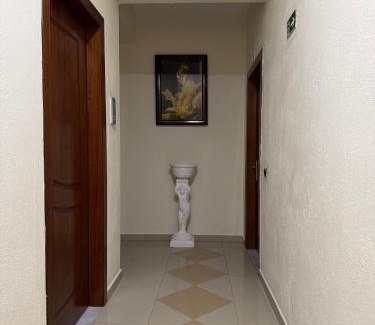 Lin Hotel | HOTEL RESTORANT LEZA