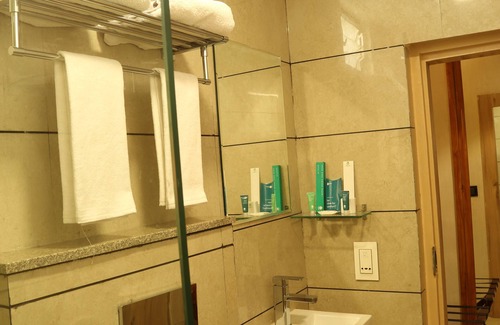 Maharana Pratap Nagar Hotel | Hotel Reva Regency
