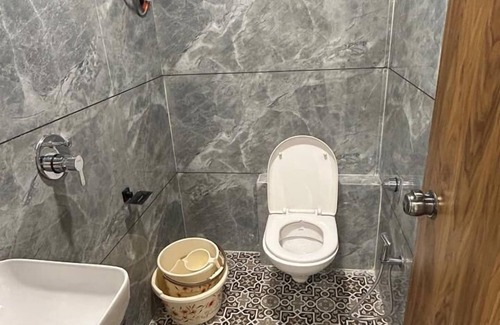 Paldi Hotel | Hotel Revanta Inn