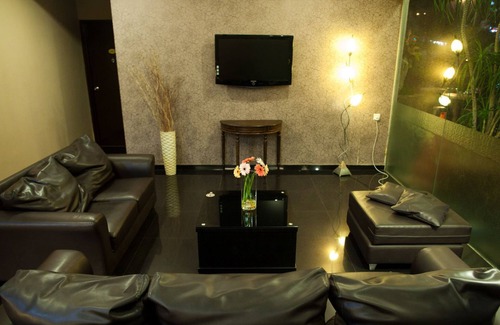 Taman Johor Jaya Hotel | Hotel Ria
