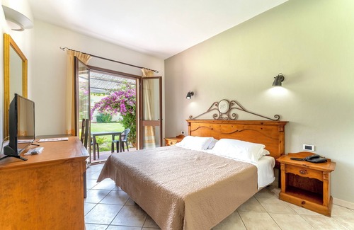 Arborea Hotel | Hotel Ribot with pool in Arborea