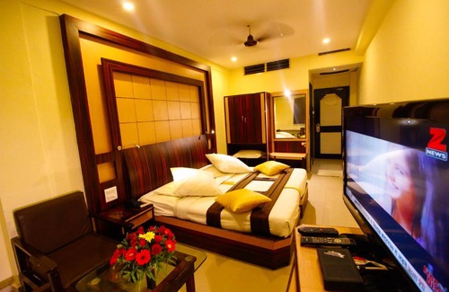 Jabalpur Hotel | Hotel Rishi Regency