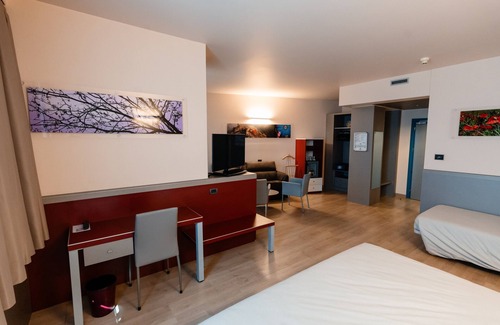 Langhe and Roero Hotel | Hotel Ristorante I Castelli
