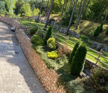 Sporminore Hotel | HOTEL RISTORANTE SCOIATTOLO