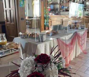 Sporminore Hotel | HOTEL RISTORANTE SCOIATTOLO