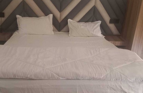 Ukhimath Hotel | Hotel Riyansh
