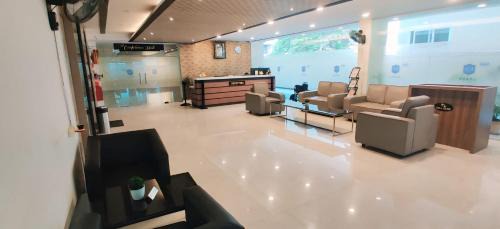 Vijayawada Hotel | Hotel RN Grand