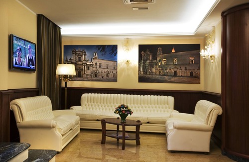 Sulmona Hotel | Hotel Rojan