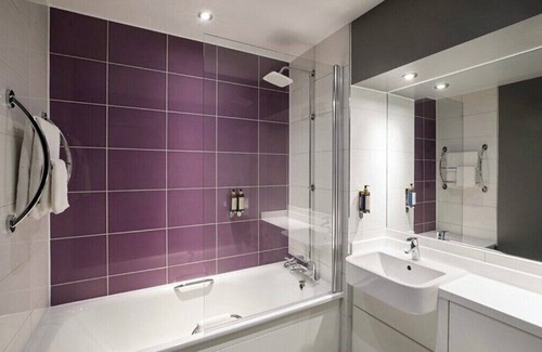 Soho Hotel | Hotel Room for Rent in Leicester Square, Central London