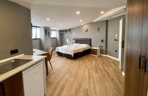 Trabzon Apartment | Hotel Room on the Terrace Floor in Trabzon