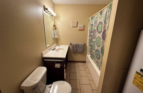 Milam Hotel | Hotel room with mini kitchen right on Toledo Bend Lake