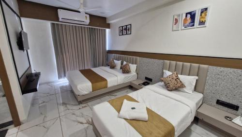 Ahmedabad House | Hotel Rose Gold