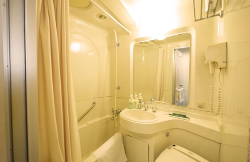 Minatomirai Hotel | Hotel Route-Inn Yokohama Bashamichi