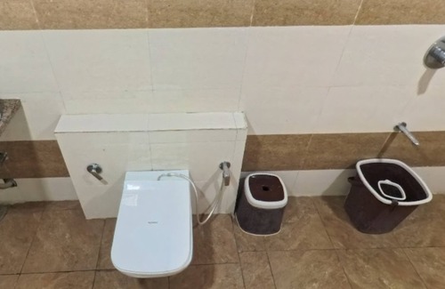 Nadiad House | Hotel Royal Palace in